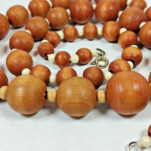 Natural Wood & Plastic Beaded Necklace SIlver Tone Metal 24" Graduated Bohemian - Picture 8 of 9
